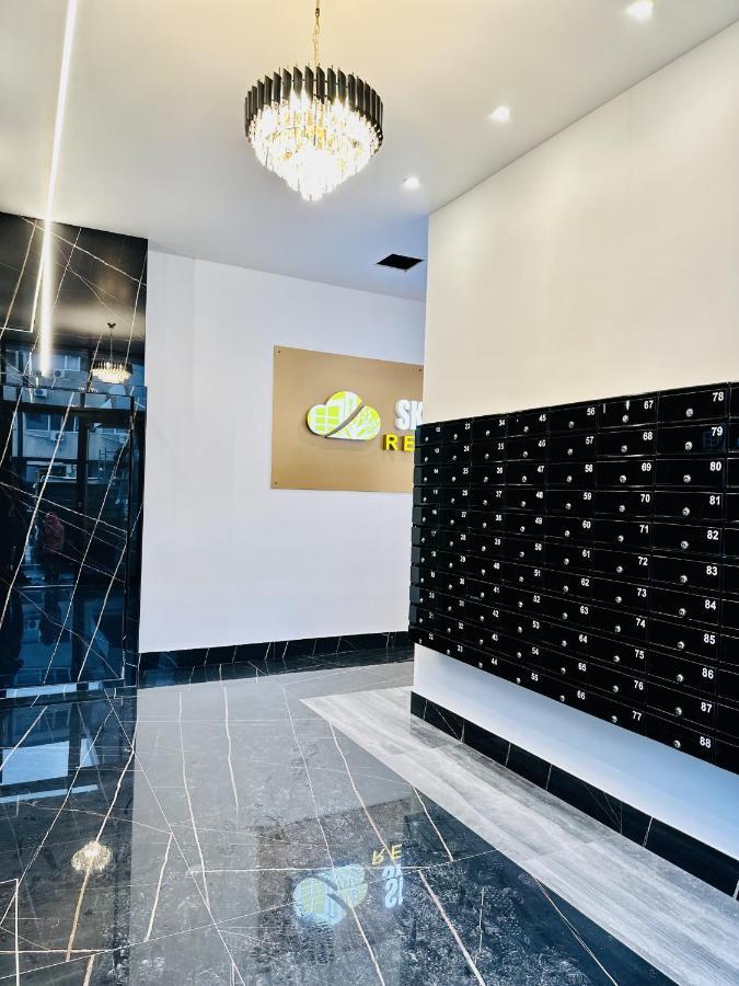 Rentforcomfort Sky Garden Studio Lägenhet Bukarest Exteriör bild